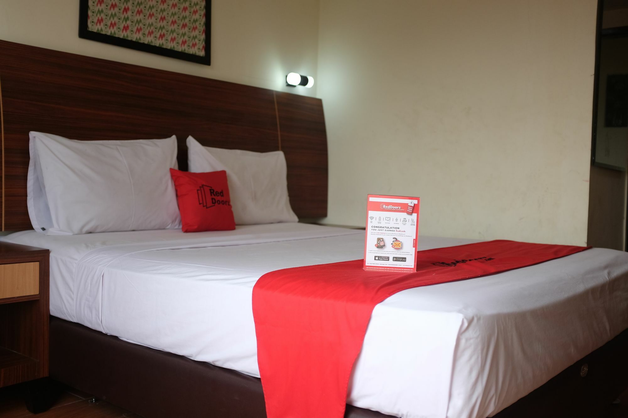 Reddoorz Plus Near Senen Джакарта Екстериор снимка